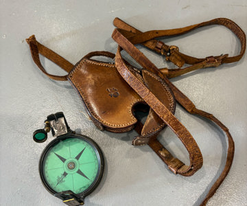 Prismatic compass